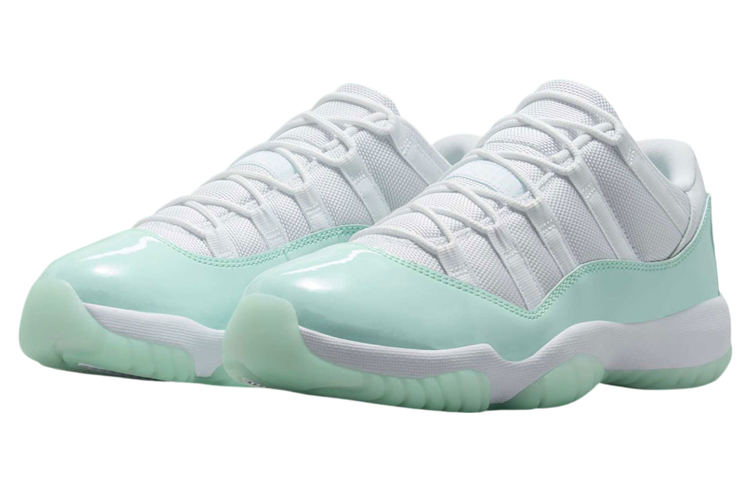 11 Low WMNS Igloo