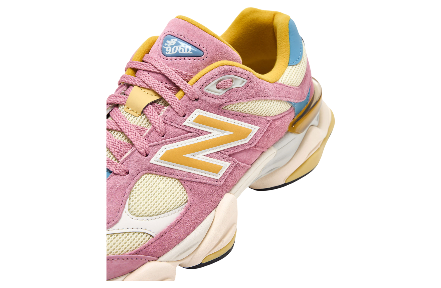 9060 Pink Suede