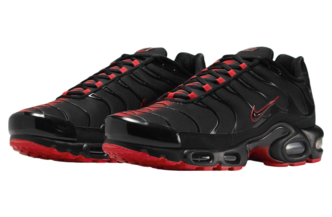 Air Max Plus Darth Vader